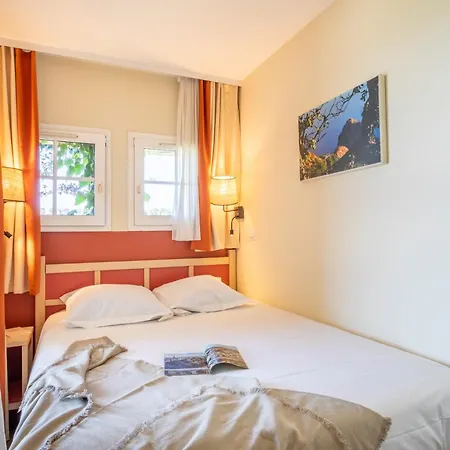 Village Pierre & Cap Esterel ホリデーパーク Saint-Raphaël