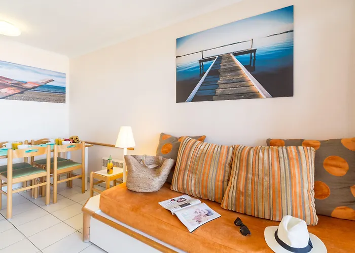 Village Pierre & Cap Esterel 假日公园 3*