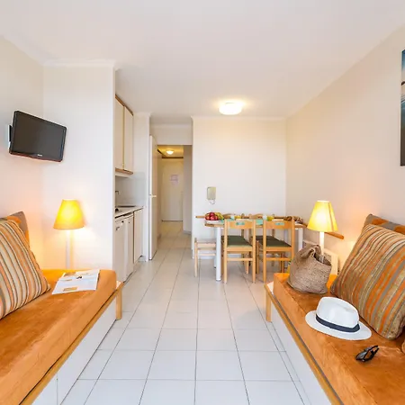 Village Pierre & Cap Esterel Tatil parkı 3*