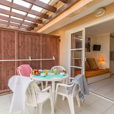 Village Pierre & Cap Esterel Feriepark 3*