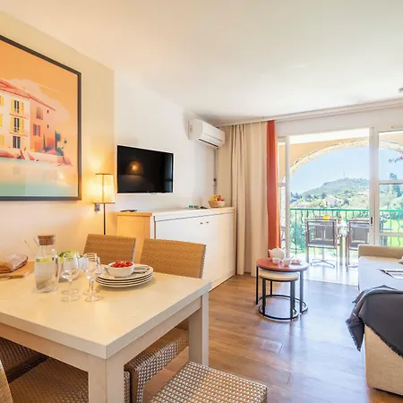 Village Pierre & Cap Esterel Feriepark 3*