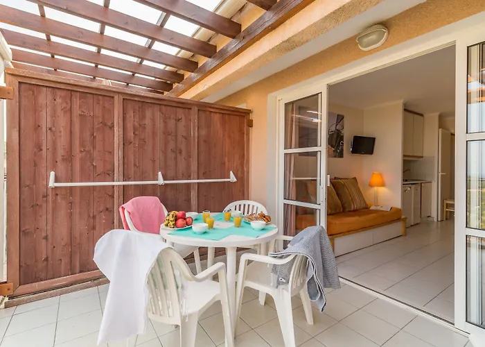 Village Pierre & Cap Esterel Holiday park 3*