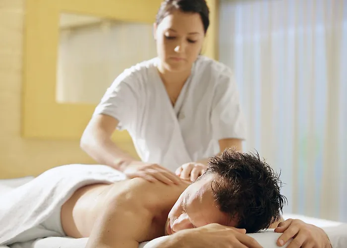 Village Pierre & Cap Esterel База отдыха 3*