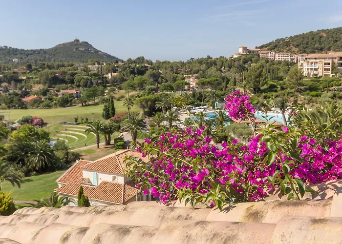 Village Pierre & Cap Esterel Сен-Рафаэль