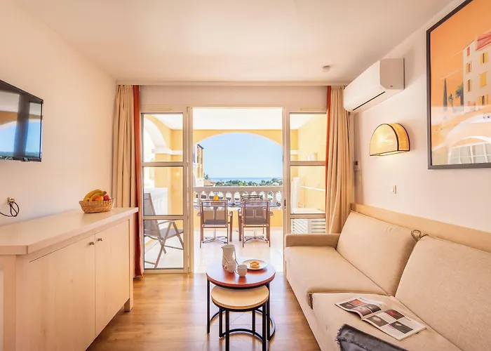 Village Pierre & Cap Esterel Сен-Рафаэль